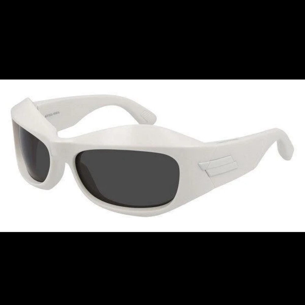 Bottega Veneta Sunglasses